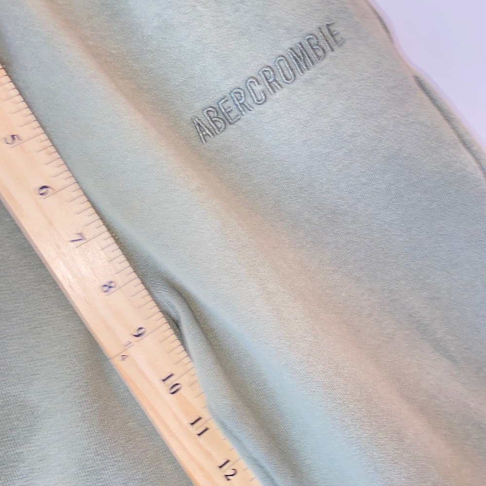 Abercrombie Joggers Kids 13/14 Green Sweatpants Fleece Logo Pockets Drawstring - Picture 10 of 10